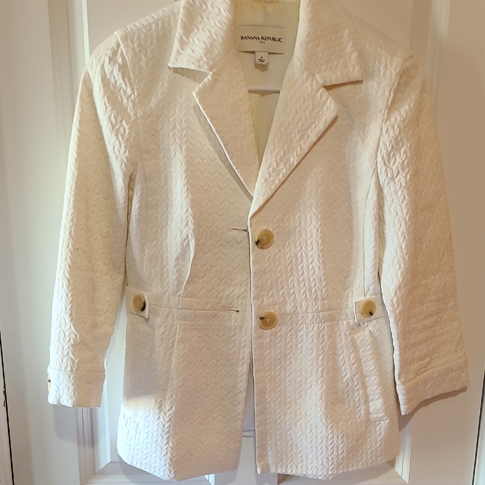 Banana Republic Textured White Blazer